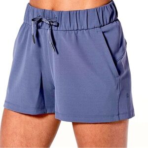 Lululemon On The Fly Shorts🦋